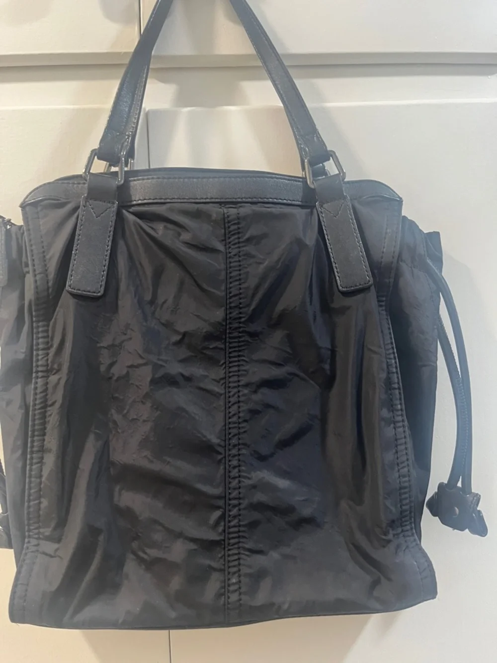 Burberry Black Nylon Shoulder Bag - Picture 2 of 8